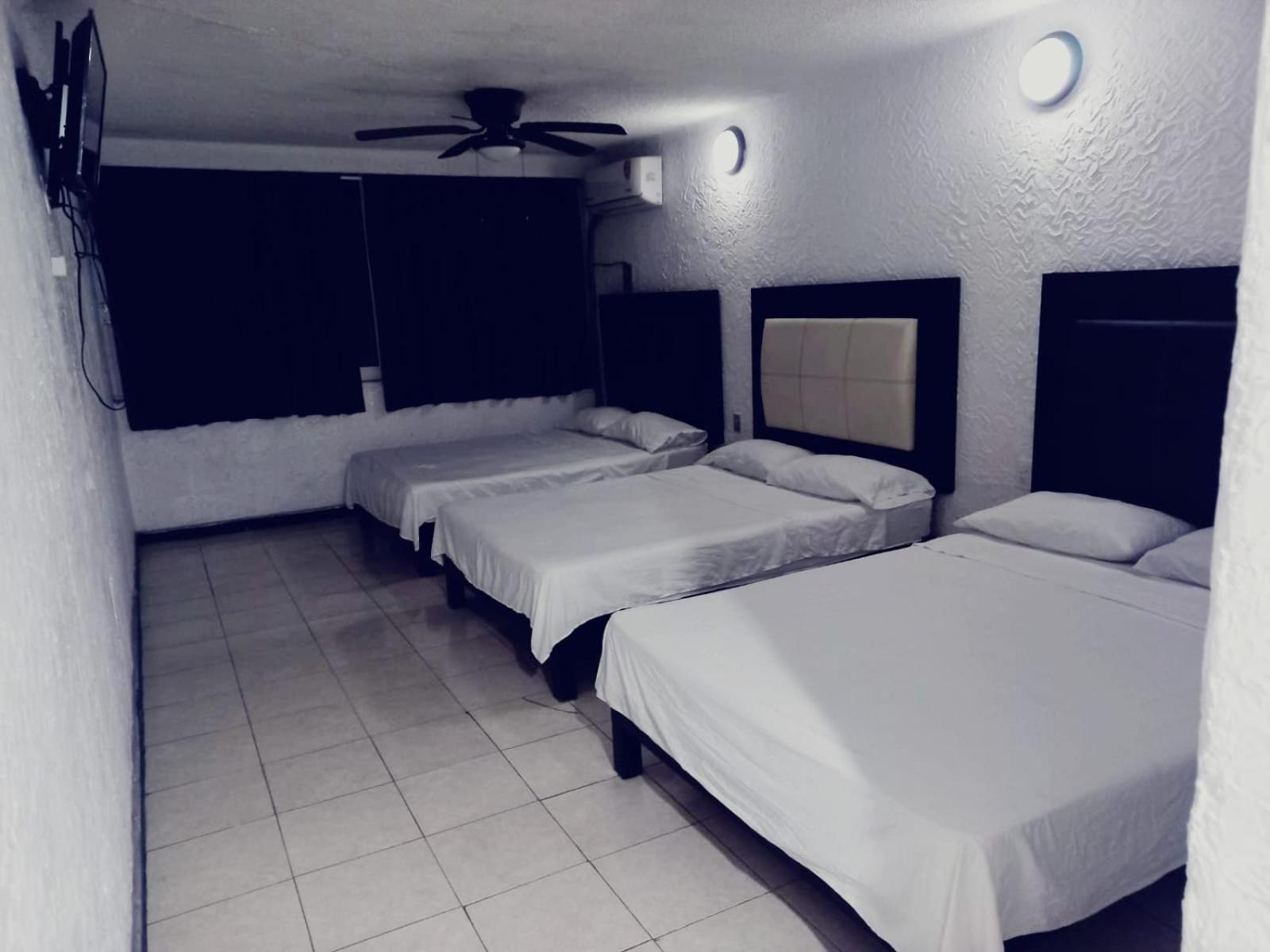 Hotel Acuario Acapulco Room photo